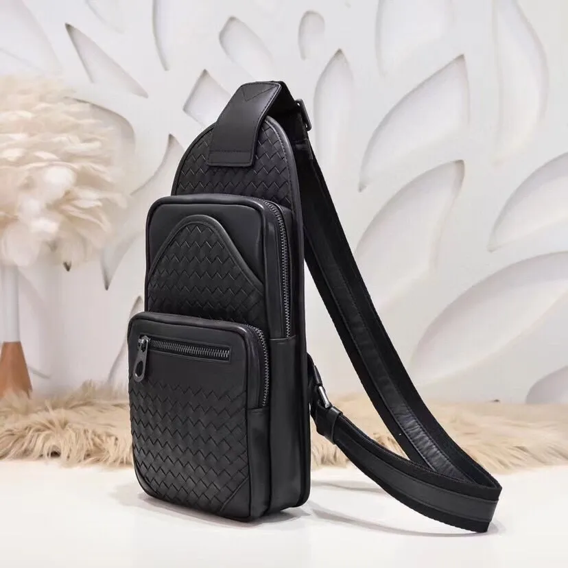 All categories 💚 Top version men’s bags 💚 BV 2024 new BV chest bag
